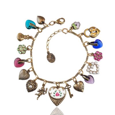 Enchanting Heart Charm Crystal Bracelet